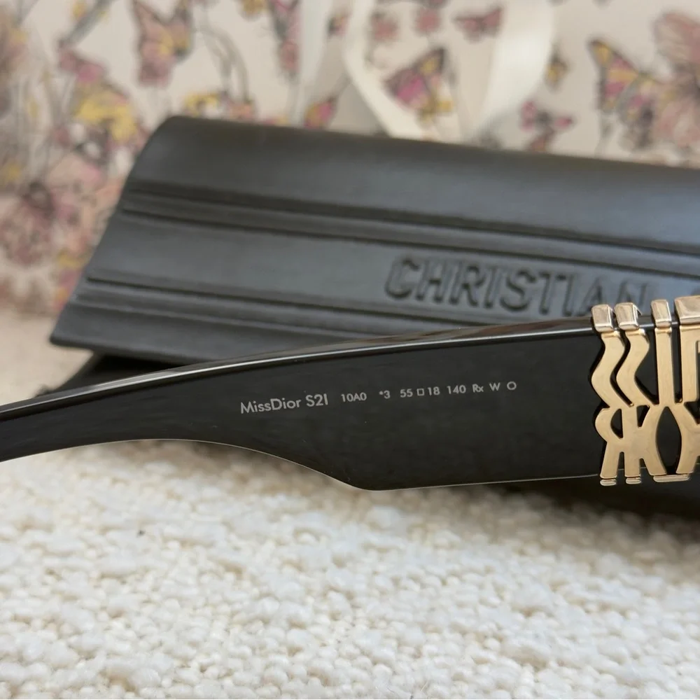Christian Dior Miss Dior Black Sunglasses | MissDior S21